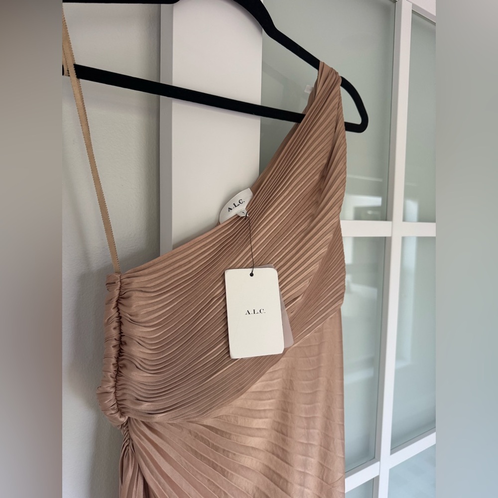 NEW- A.L.C Delfine Dress in Bella Gold Metallic - Picture 9 of 10